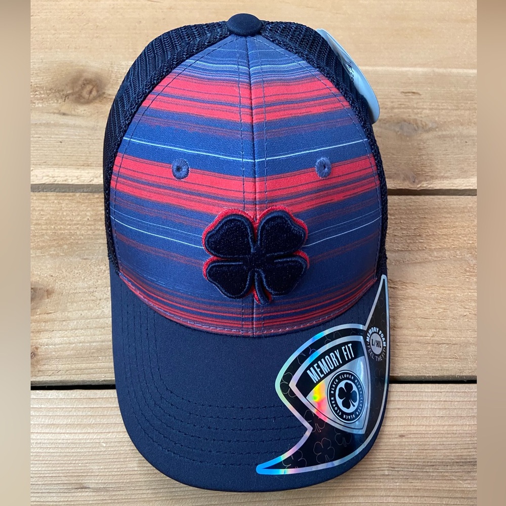 Black Clover Navy Live Lucky Memory Fit Striped Hat